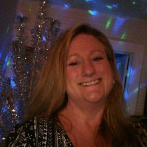 Meet your Posher, Adele